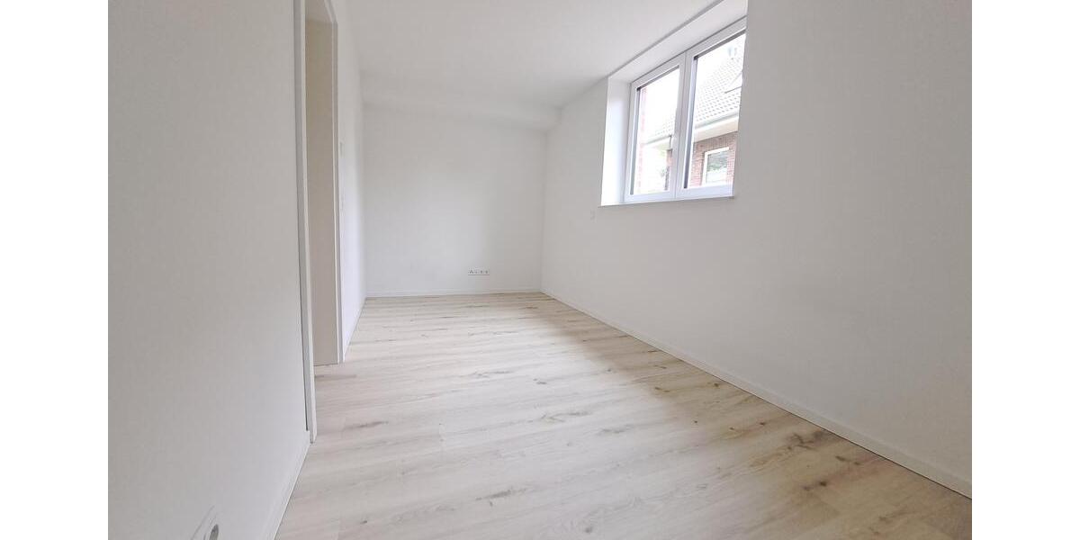 Erdgeschoßwohnung Henstedt-Ulzburg Ulzburg - 4 Zimmer, 110 m&sup2;, 1.495&euro; | Angebot:22448048