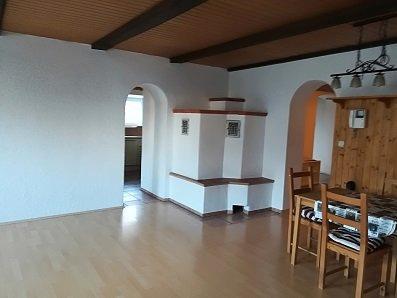 Hochparterre Garching an der Alz - 4 Zimmer, 100 m&sup2;, 750&euro; | Angebot:26693018