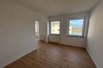 Etagenwohnung Plauen Stadtmitte - 3 Zimmer, 68 m&sup2;, 375&euro; | Angebot:26155802