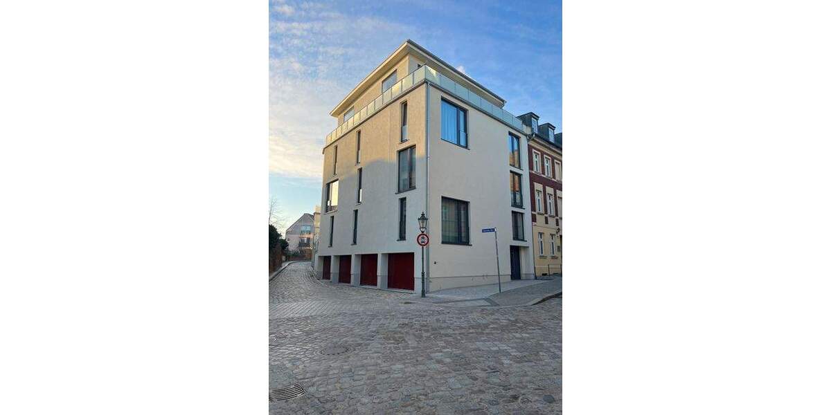 Etagenwohnung Brandenburg an der Havel Neustadt - 3 Zimmer, 112 m&sup2;, 1.422&euro; | Angebot:25697007