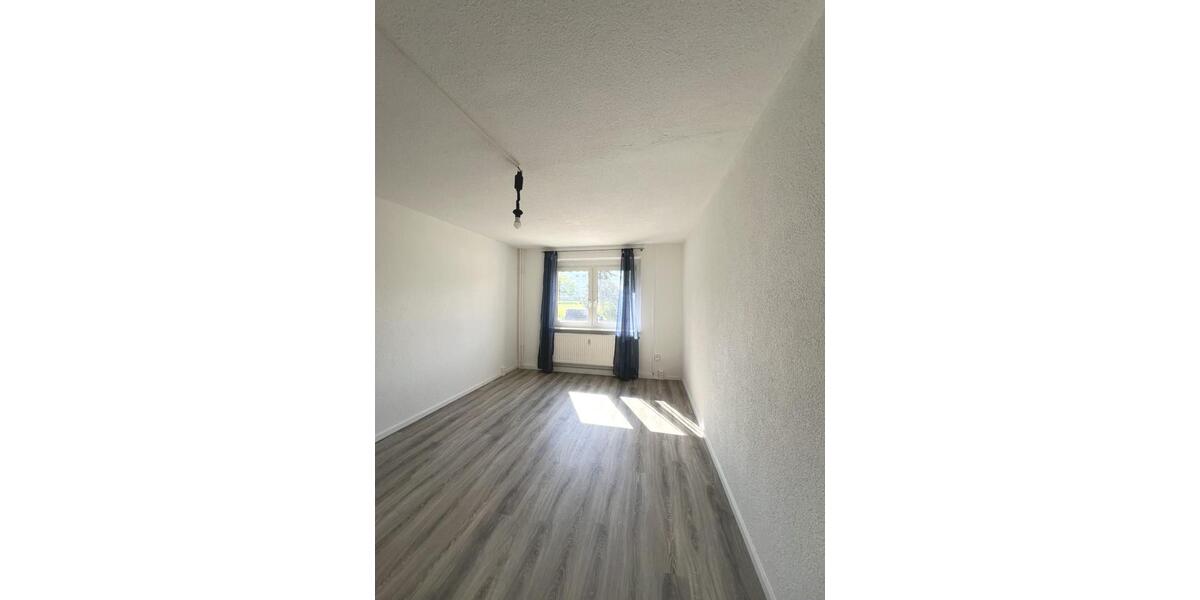 Etagenwohnung Borna - 1 Zimmer, 41 m&sup2;, 268&euro; | Angebot:26635752