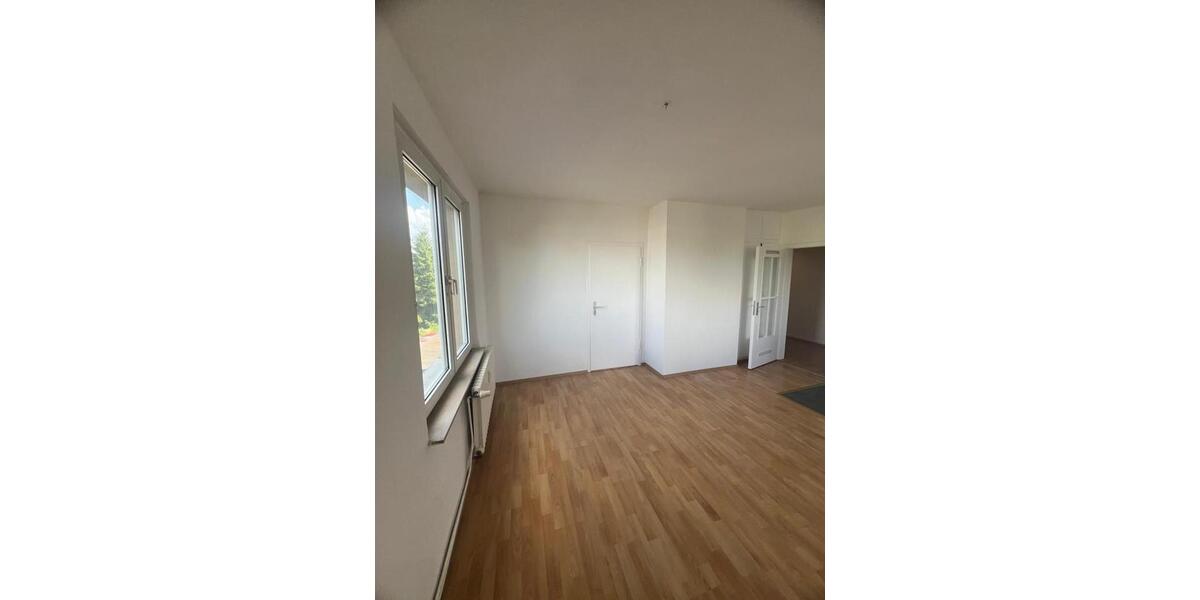 Etagenwohnung Gelsenkirchen Gelsenkirchen-Mitte - 2 Zimmer, 65 m&sup2;, 425&euro; | Angebot:26498543
