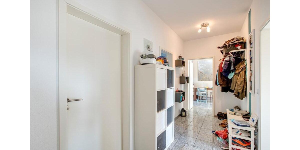 Dachgeschoßwohnung Herzogenrath - 3 Zimmer, 85 m&sup2;, 790&euro; | Angebot:26003664