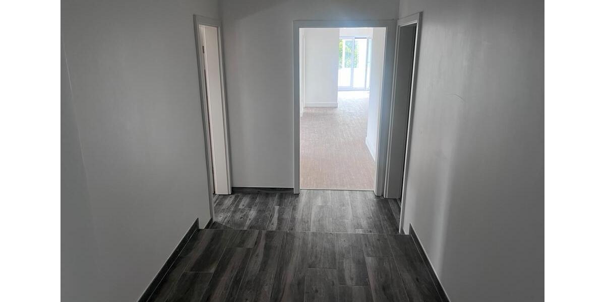 Erstbezug nach Sanierung 3 zimmer