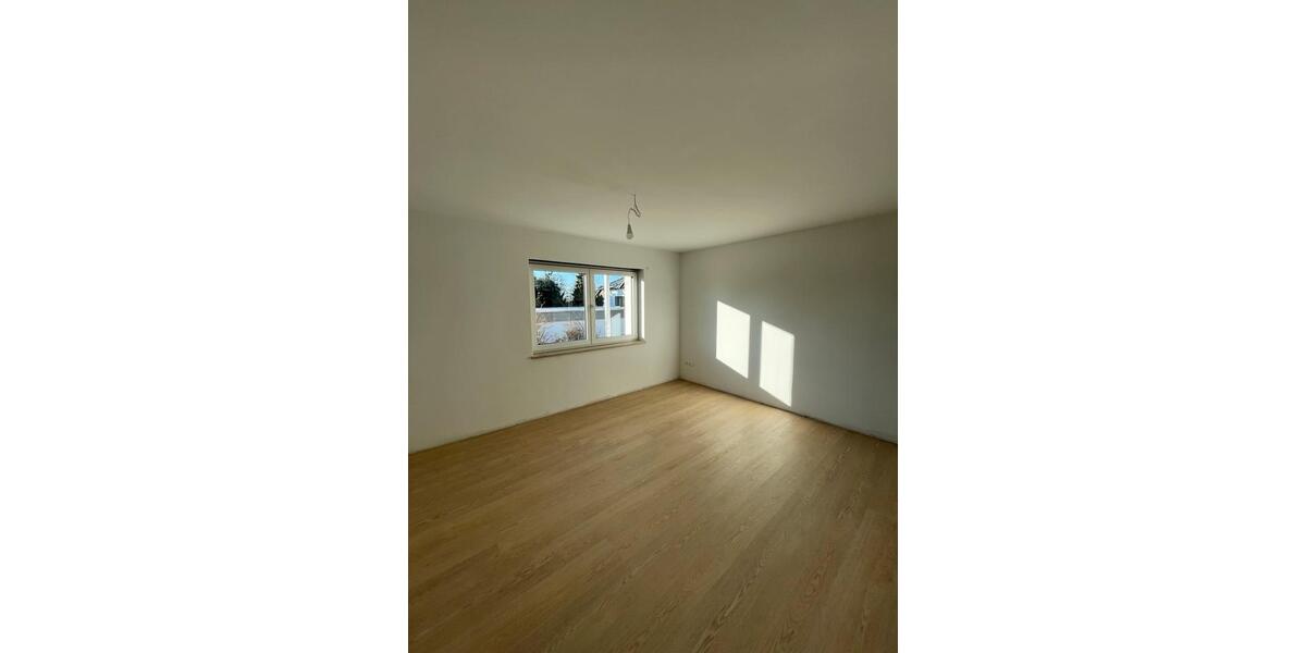 4-Zimmer-Wohnung (EG mit TerrasseGarten) in Hilpoltstein 4 zimmer