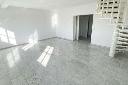 Wohnung Chemnitz / Lutherviertel Lutherviertel - 2 Zimmer, 79 m&sup2;, 400&euro; | Angebot:27114863