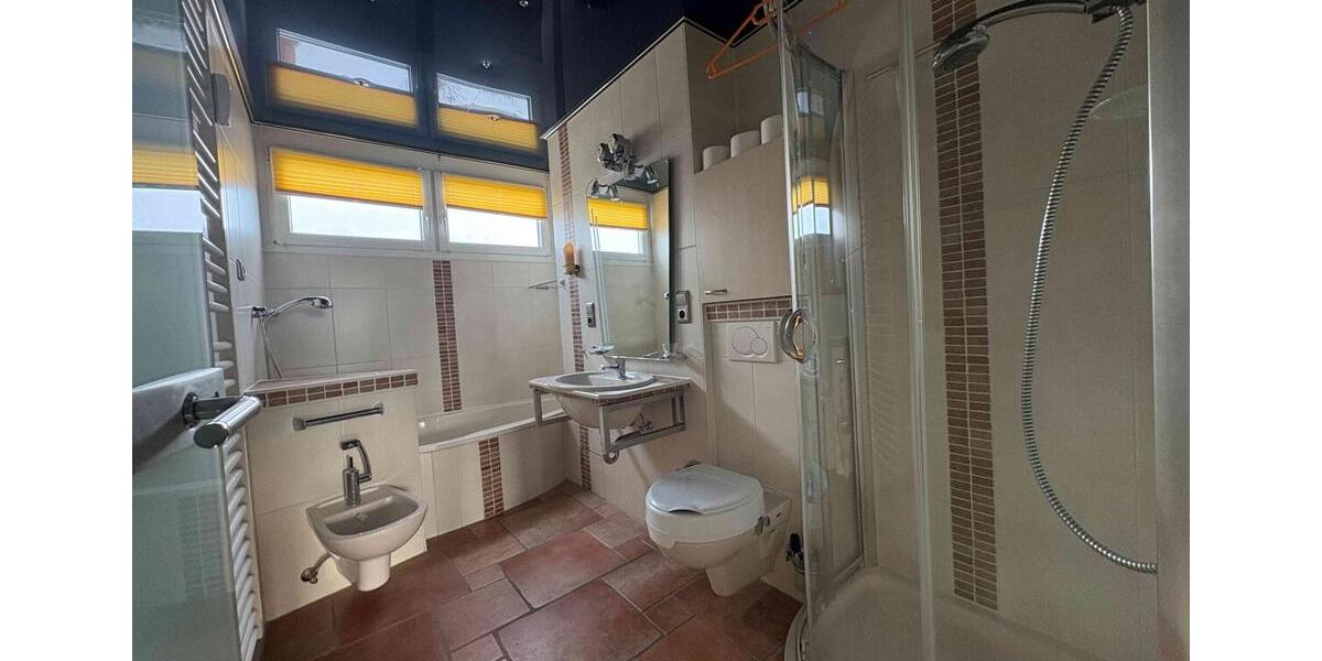 Etagenwohnung Eschwege - 3 Zimmer, 83 m&sup2;, 600&euro; | Angebot:24941271