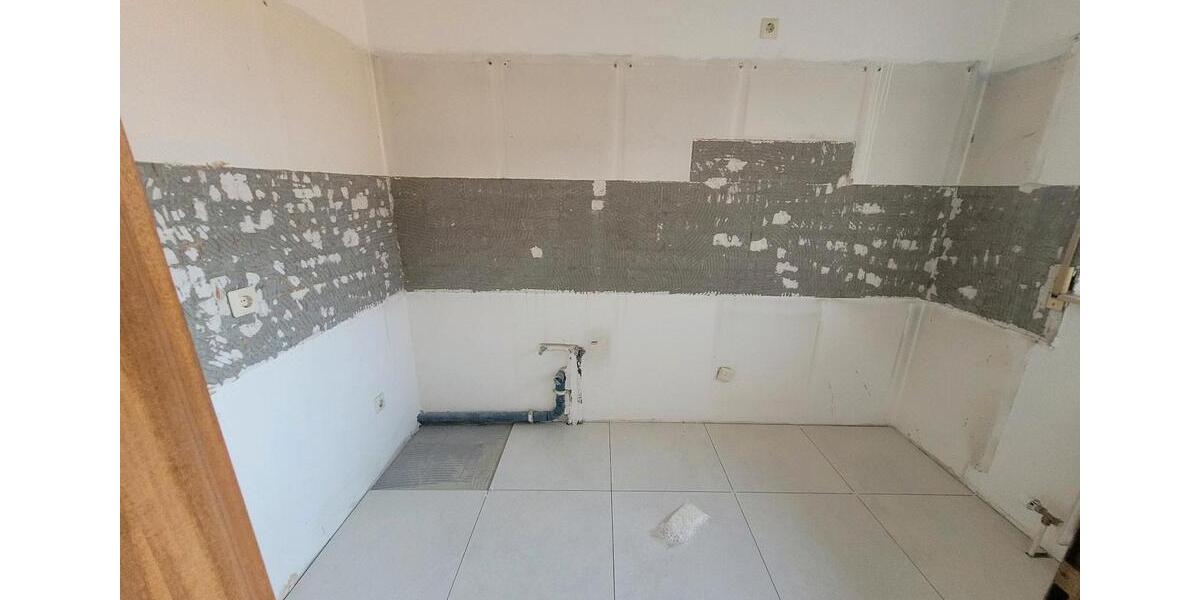 Dachgeschoßwohnung Pforzheim Dillweißenstein - 1 Zimmer, 40 m&sup2;, 570&euro; | Angebot:24605896