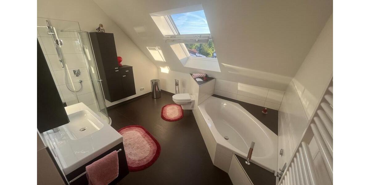 Dachgeschoßwohnung Geisa - 2 Zimmer, 92 m&sup2;, 1.180&euro; | Angebot:24444740