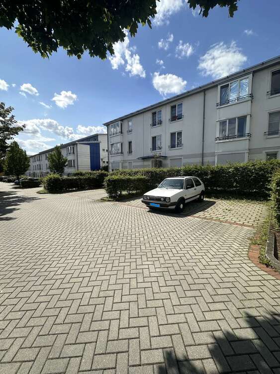 ++ Frisch Sanierte 2-Raumwohnung im blauen Wunder++ 2 zimmer