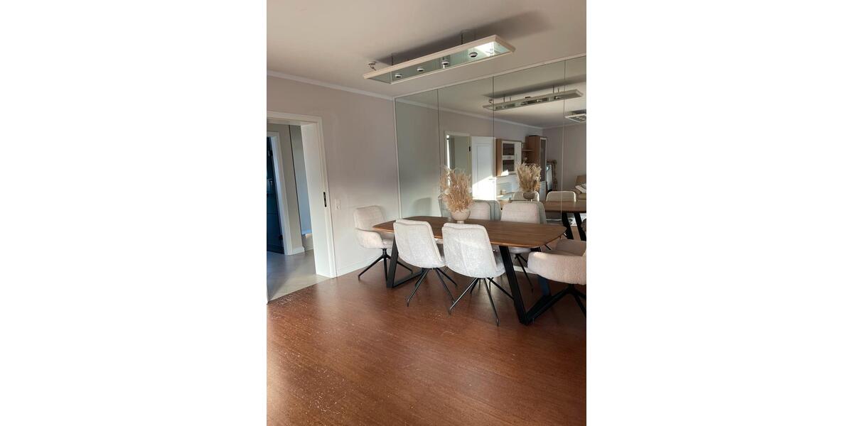 Etagenwohnung Detmold - 4 Zimmer, 103 m&sup2;, 1.070&euro; | Angebot:25264825