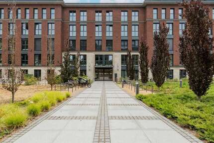 Büro in Potsdam Babelsberg Süd 6.510 € 367 m²