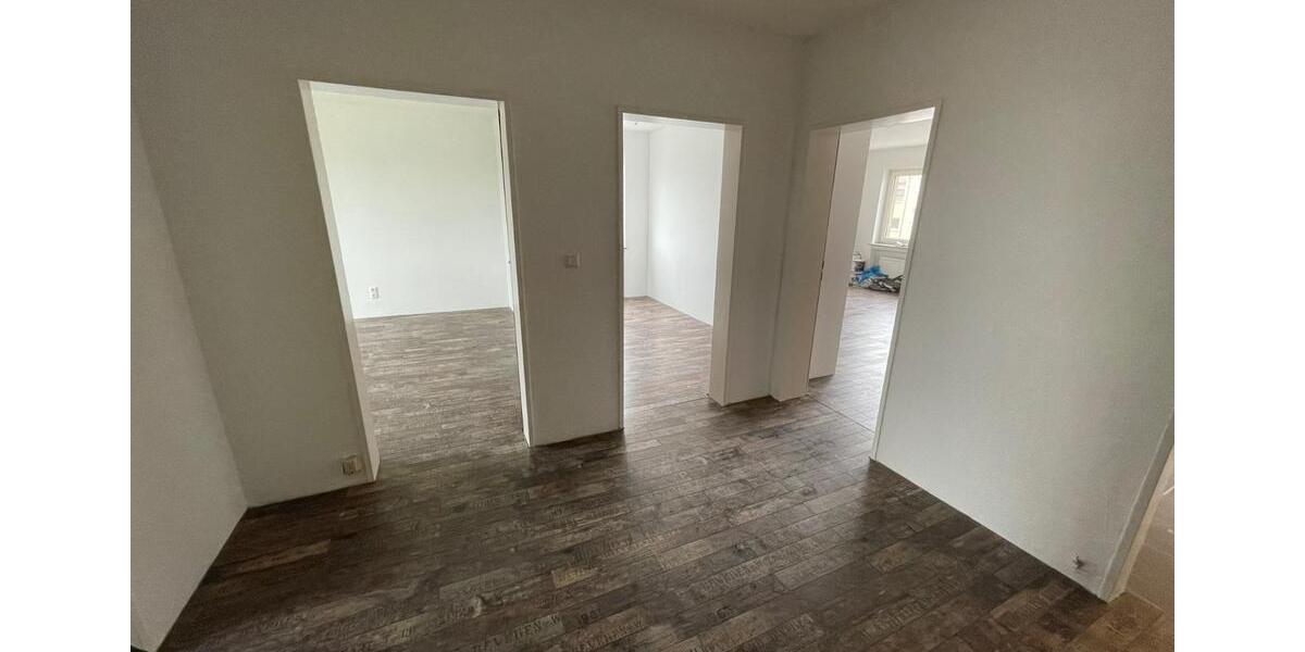 Etagenwohnung Hildesheim Himmelsthür - 3 Zimmer, 74 m&sup2;, 525&euro; | Angebot:25850260