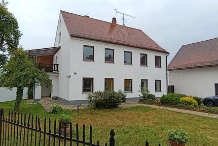 Wohnung Langquaid - 3 Zimmer, 68 m&sup2;, 680&euro; | Angebot:26620683