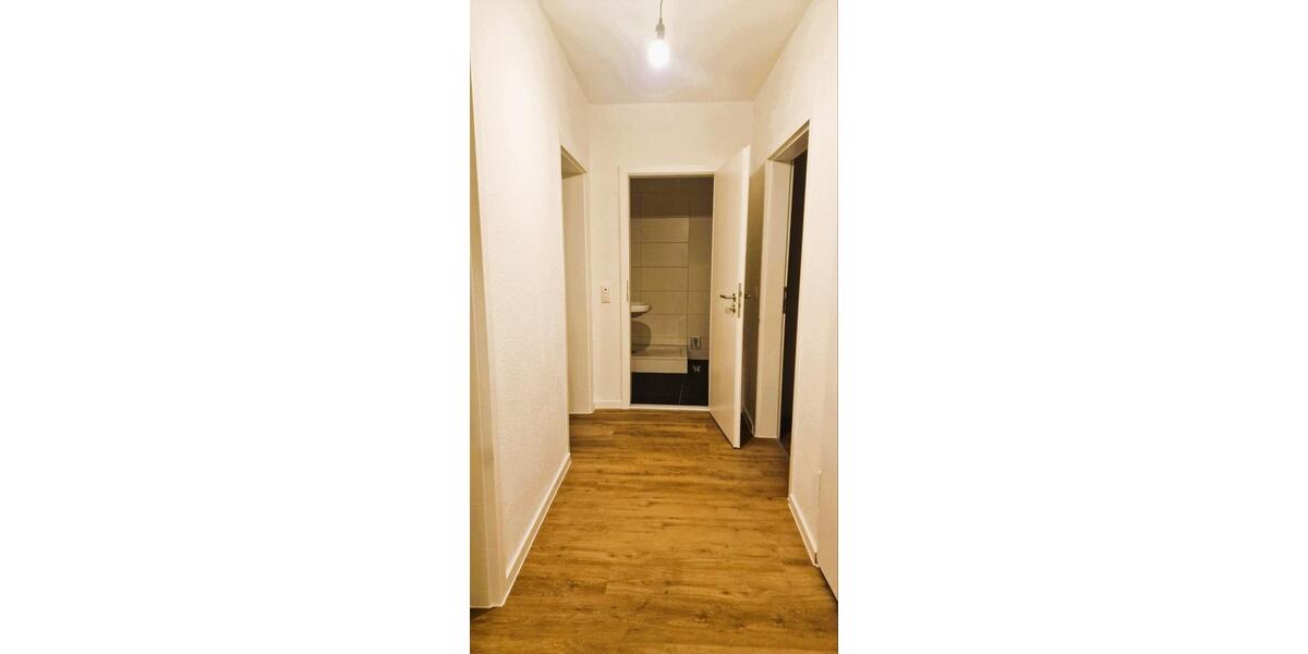 Einfamilienhaus Pforzheim Weststadt - 2 Zimmer, 45 m&sup2;, 585&euro; | Angebot:24432256