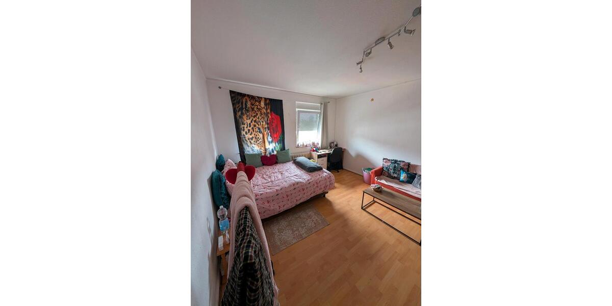 Etagenwohnung Bonn Hardtberg - 1 Zimmer, 16 m&sup2;, 290&euro; | Angebot:26700864
