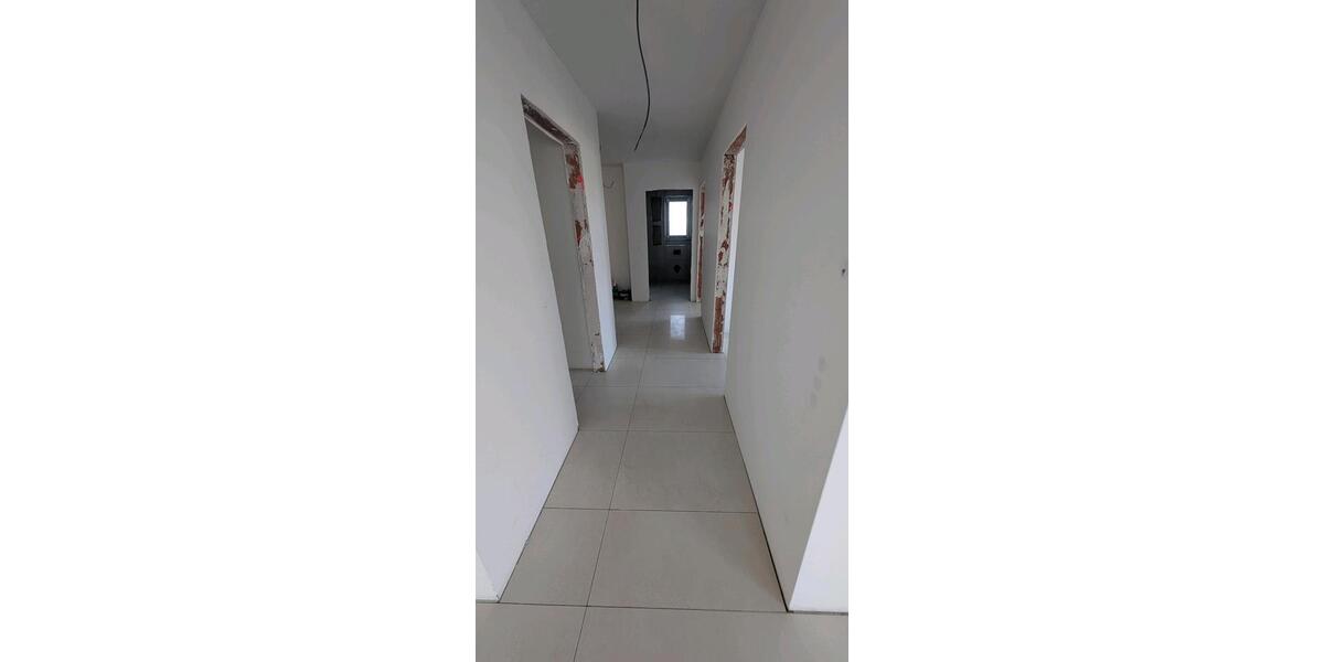 Etagenwohnung Butzbach - 3 Zimmer, 80 m&sup2;, 1.350&euro; | Angebot:25924907