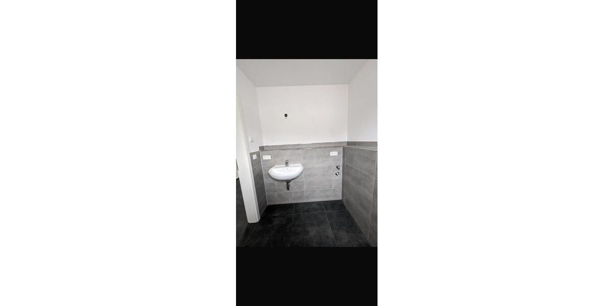 Reihenhaus Delitzsch - 4 Zimmer, 102 m&sup2;, 1.650&euro; | Angebot:25056173