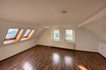 Dachgeschoßwohnung Hecklingen - 2 Zimmer, 60 m&sup2;, 300&euro; | Angebot:26531470