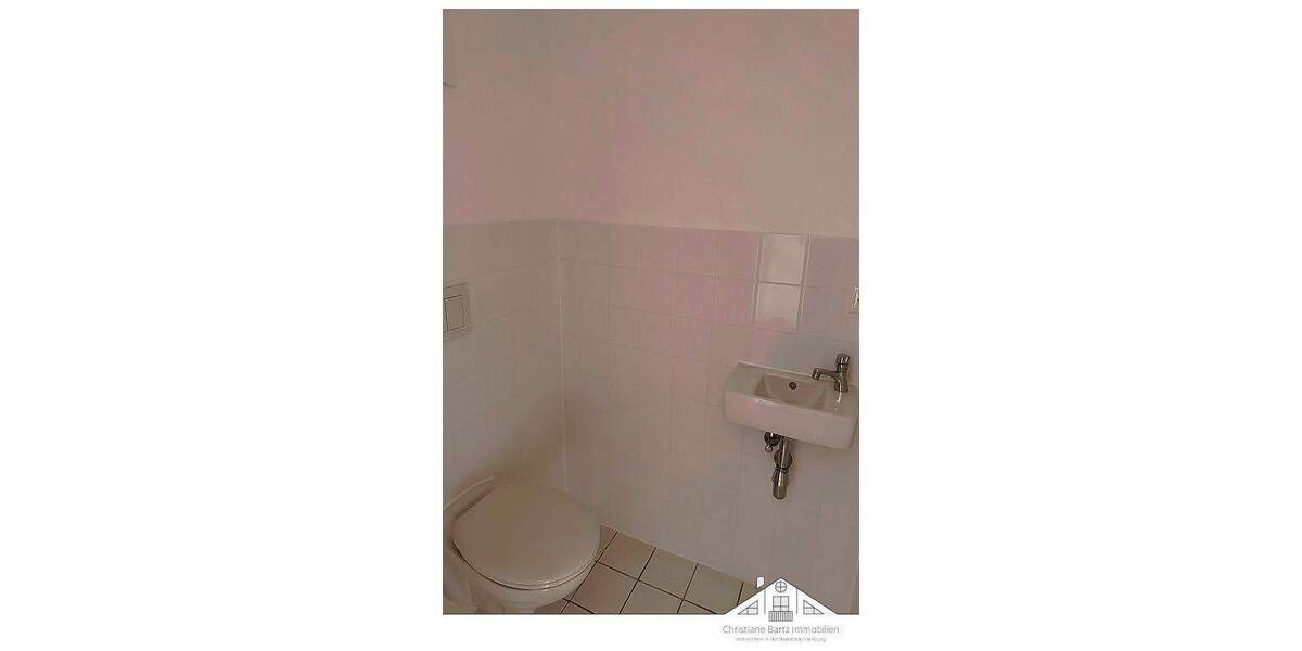 Etagenwohnung Wismar Altstadt - 2 Zimmer, 87 m&sup2;, 785&euro; | Angebot:25747416