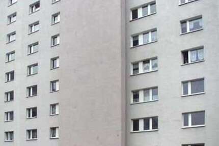 Wohnung Magdeburg Großer Silberberg - 3 Zimmer, 67 m&sup2;, 402&euro; | Angebot:27113514