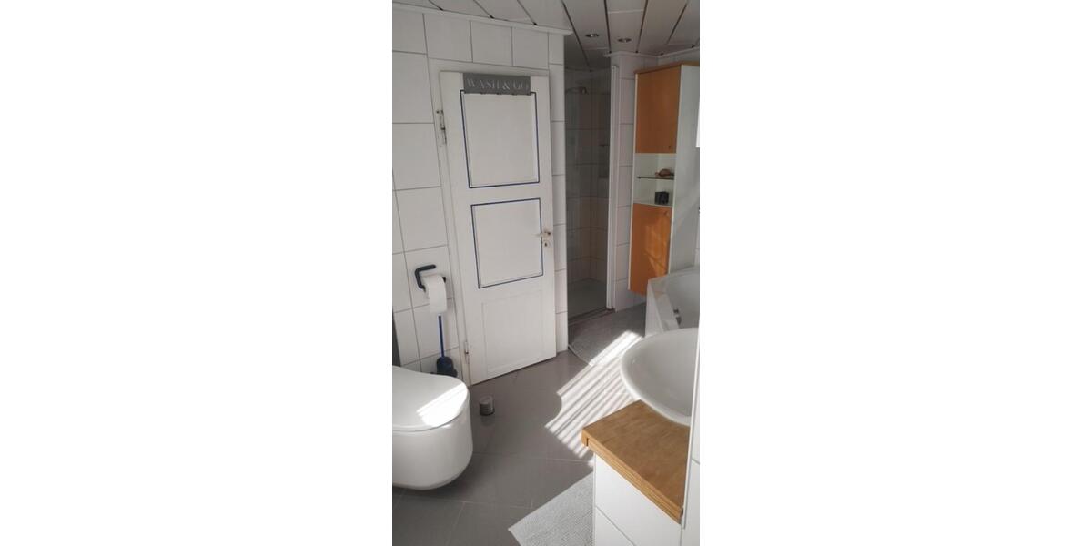 Reihenhaus Külsheim - 6 Zimmer, 200 m&sup2;, 1.100&euro; | Angebot:25088931