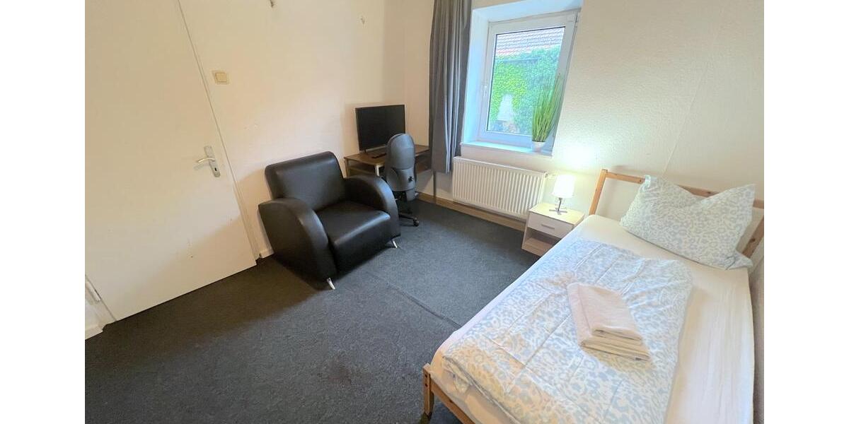 Etagenwohnung Pilsting - 5 Zimmer, 25 m&sup2;, 380&euro; | Angebot:26233564