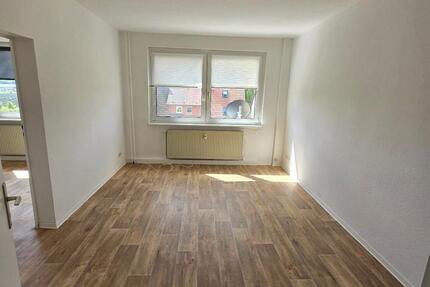Wohnung Malchin - 2 Zimmer, 45 m&sup2;, 330&euro; | Angebot:26125238