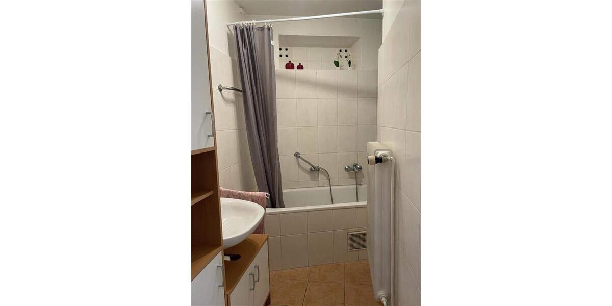Etagenwohnung Papenburg - 4 Zimmer, 115 m&sup2;, 590&euro; | Angebot:23116934