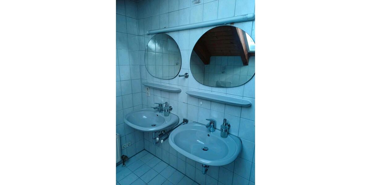 Dachgeschoßwohnung Eichstätt - 4 Zimmer, 76 m&sup2;, 800&euro; | Angebot:24689196