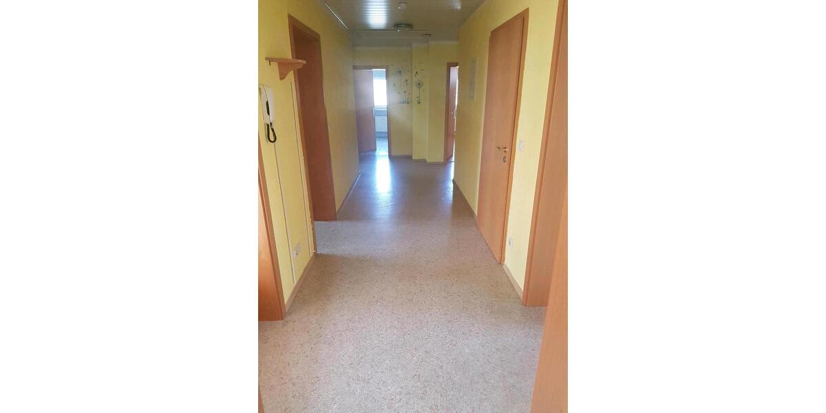 Dachgeschoßwohnung Walderbach - 4 Zimmer, 120 m&sup2;, 750&euro; | Angebot:26023297