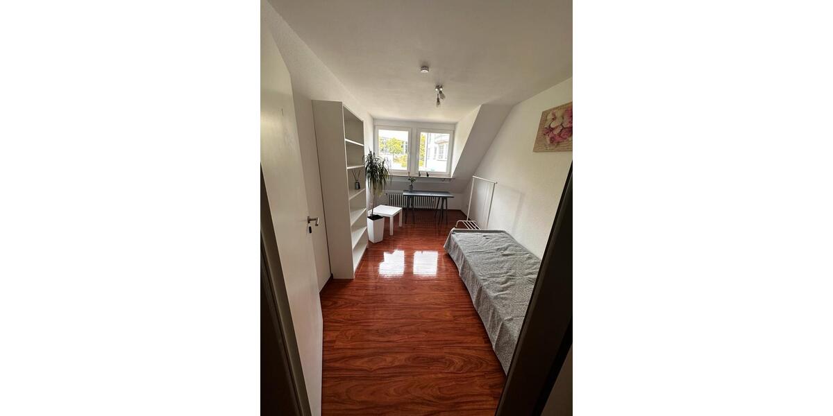 Etagenwohnung Gerbrunn - 4 Zimmer, 18 m&sup2;, 470&euro; | Angebot:26288338