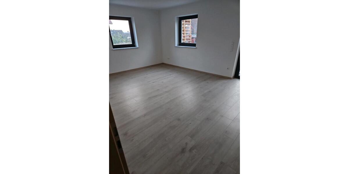 Erdgeschoßwohnung Wallerstein - 4.5 Zimmer, 120 m&sup2;, 1.450&euro; | Angebot:24818502
