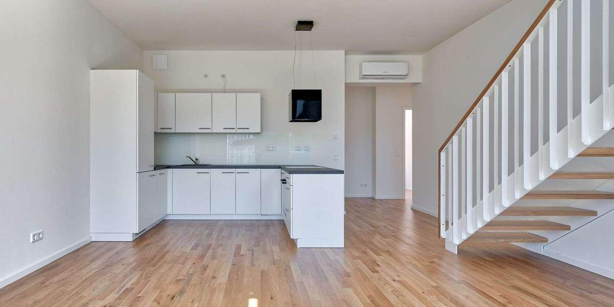 Luxuriöse Maisonette Wohnung im Dachgeschoss am Spittelmarkt 3 zimmer