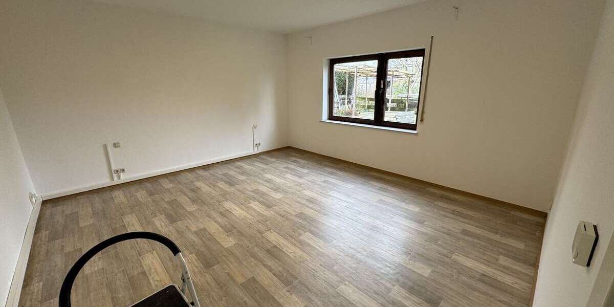 Etagenwohnung Mülheim-Kärlich Kärlich - 1 Zimmer, 45 m&sup2;, 450&euro; | Angebot:24757706