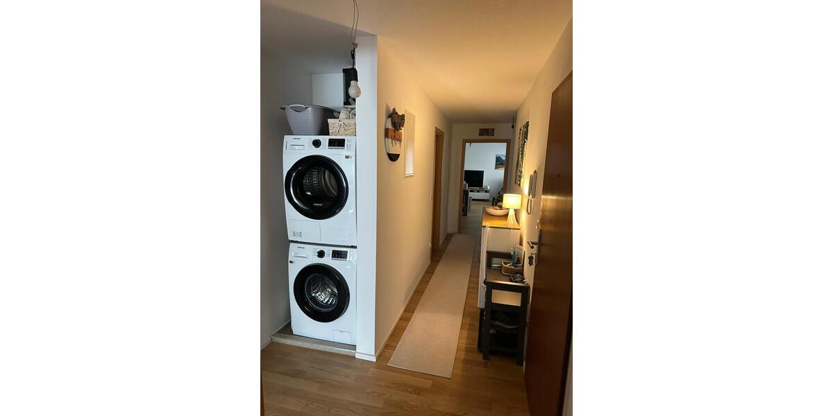 Etagenwohnung Schwaikheim - 3 Zimmer, 84 m&sup2;, 1.400&euro; | Angebot:26313637