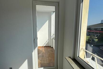 Wohnen auf Zeit Bonn - 1 Zimmer, 24 m&sup2;, 500&euro; | Angebot:23359932