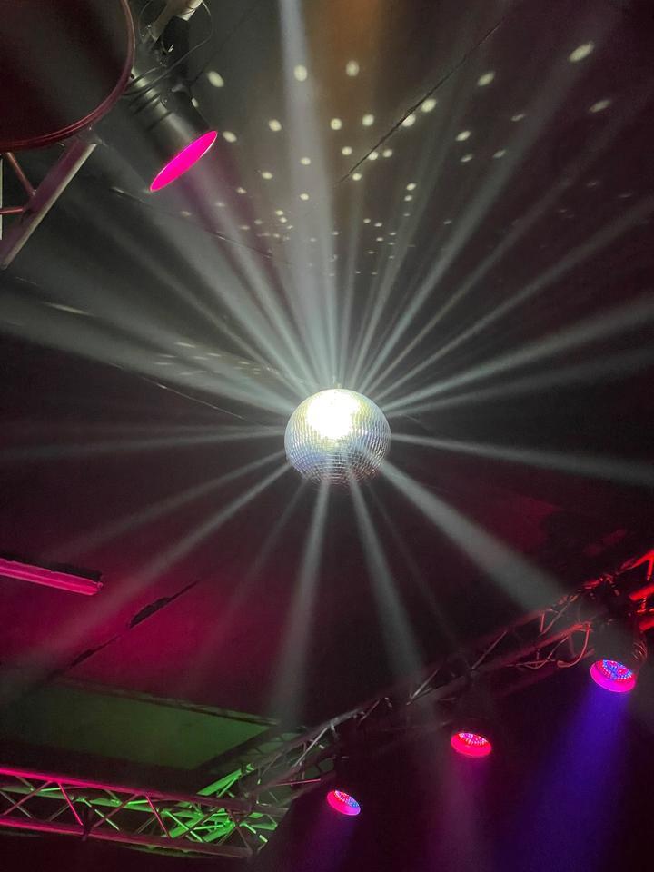 Partyraum Geburtstag Events Konzert Musik