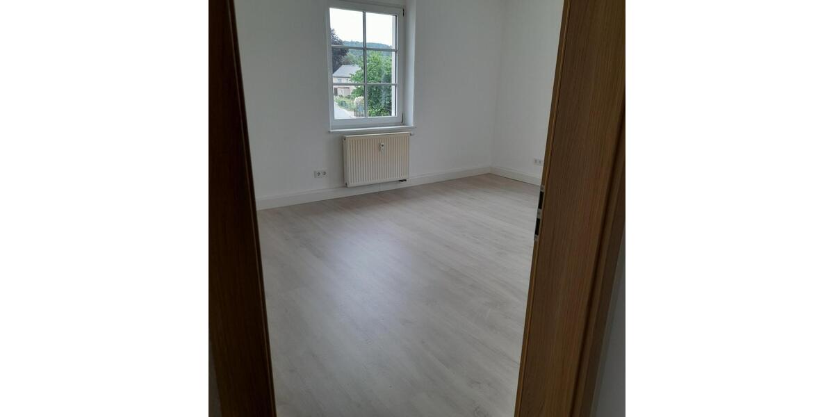 Etagenwohnung Bischofswerda - 2 Zimmer, 50 m&sup2;, 266&euro; | Angebot:24182691