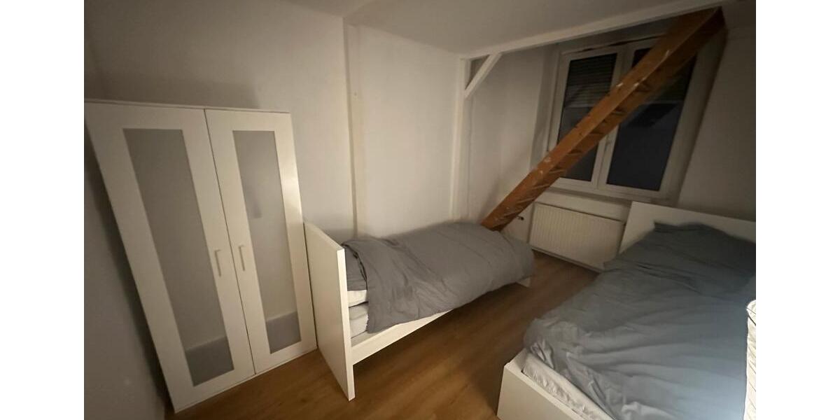 Erdgeschoßwohnung Ratingen Tiefenbroich - 2 Zimmer, 40 m&sup2;, 1.600&euro; | Angebot:24805922