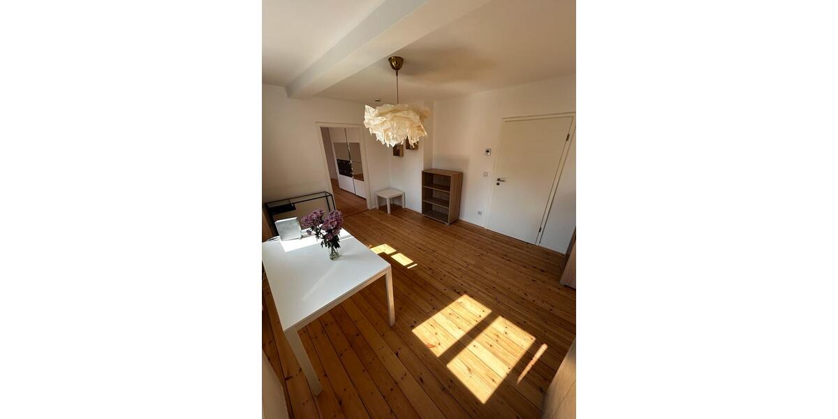 Wohnen auf Zeit Berlin Westend - 3 Zimmer, 80 m&sup2;, 650&euro; | Angebot:26647482