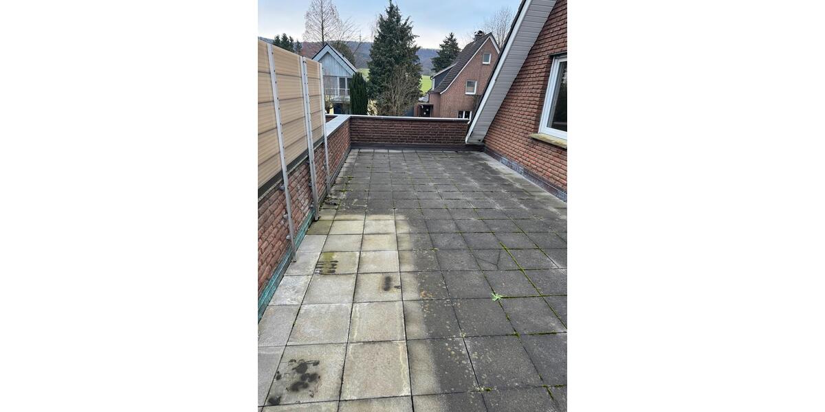 3 Zimmer frisch renoviert schöne Wohnung zentral ruhige Lage 3 zimmer