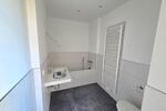 Moderne Eleganz und großzügiger Wohnraum: 3-Zimmer-Wohnung in neuem Wohnhaus im 1. Obergeschoss! - Etagenwohnung Burgstädt Burkersdorf | Angebot:26617302