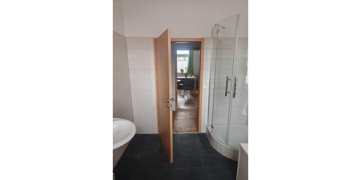 Wohnen auf Zeit Gröningen - 2 Zimmer, 65 m&sup2;, 12&euro; | Angebot:21878904