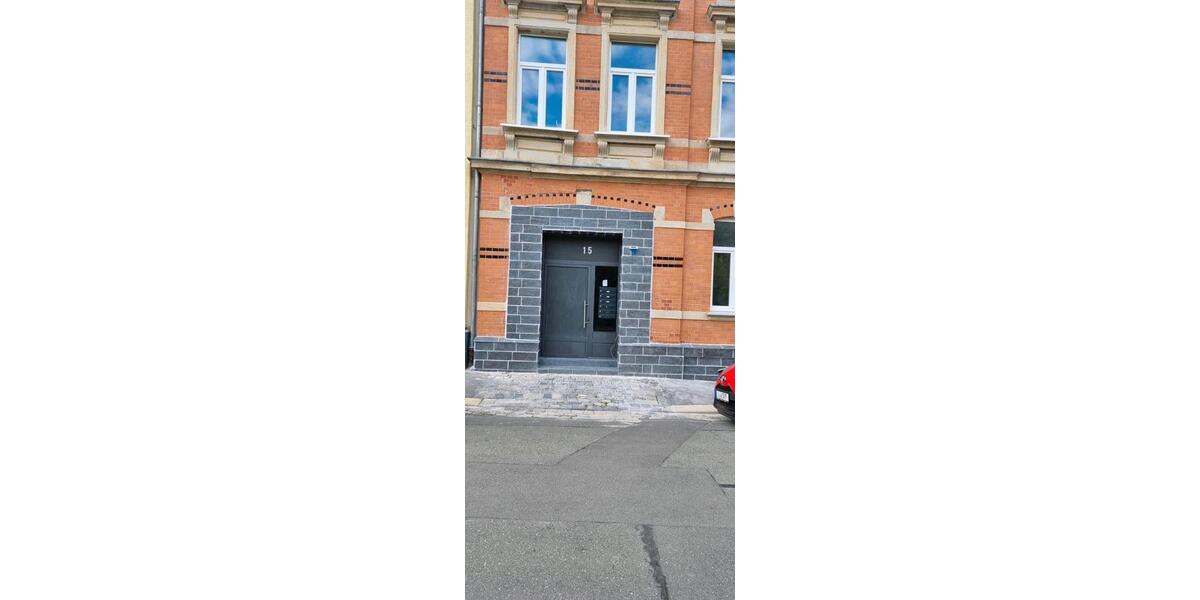 Erdgeschoßwohnung Plauen - 4 Zimmer, 110 m&sup2;, 700&euro; | Angebot:24804299