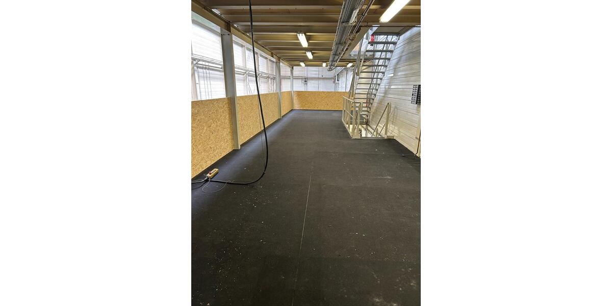 Gewerbeobjekt Niederkassel - 1.720&euro; | Angebot:25662923