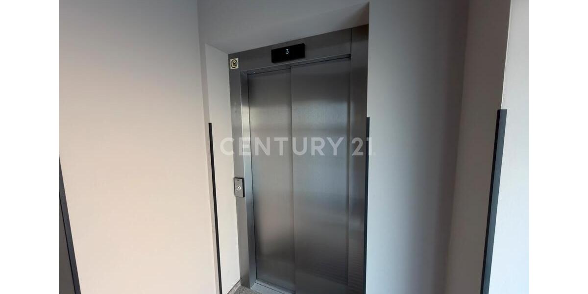 Etagenwohnung Schönebeck (Elbe) - 1 Zimmer, 34 m&sup2;, 450&euro; | Angebot:25778860