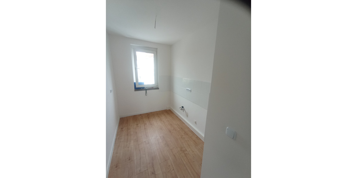 Etagenwohnung Bitterfeld-Wolfen Wolfen - 3 Zimmer, 60 m&sup2;, 460&euro; | Angebot:25107597