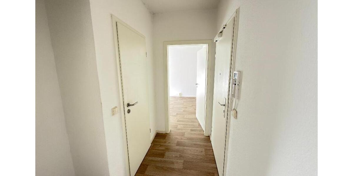 Etagenwohnung Bernburg (Saale) - 2 Zimmer, 45 m&sup2;, 360&euro; | Angebot:26279318