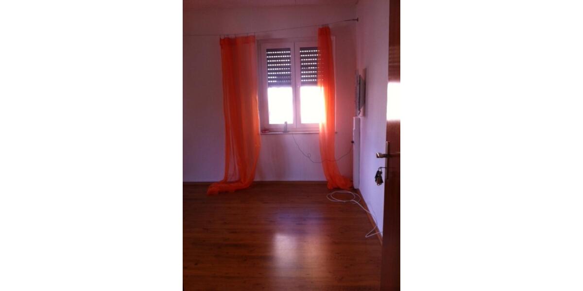 Erdgeschoßwohnung Neumarkt in der Oberpfalz Altenhof - 1 Zimmer, 15 m&sup2;, 380&euro; | Angebot:25025114